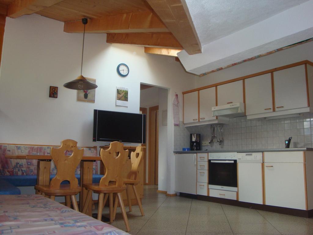 Alpenhaus Christian Appartement Neustift im Stubaital Kamer foto